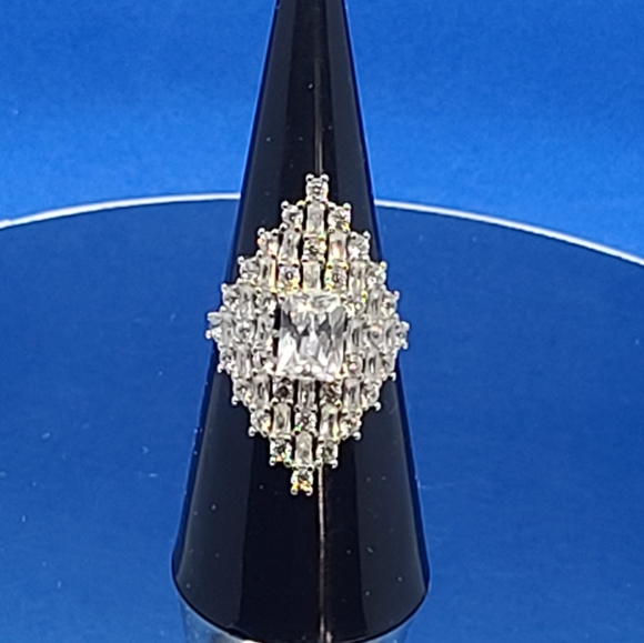 NWT Lustro Stella White Cubic Zirconia Ring in Platinum over Sterling Silver - Picture 5 of 12